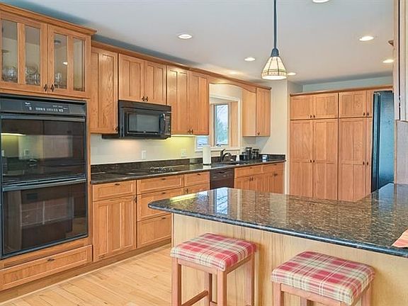 3rd image of 6215 Eagle Ct
