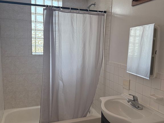 5th image of 2700 Kennedy Blvd #402