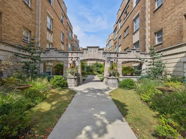 1534 E 59th St #L2, Chicago, IL 60637