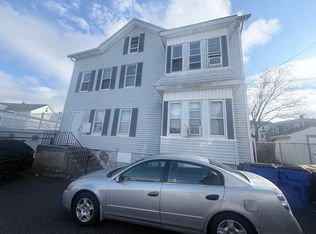 1846 S Main St, Fall River, MA 02724