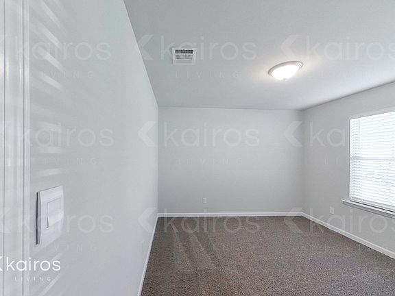 3rd image of 11480 Brookwood Dr