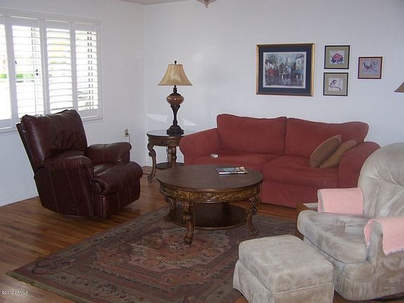 2nd image of 1037 Leisure World