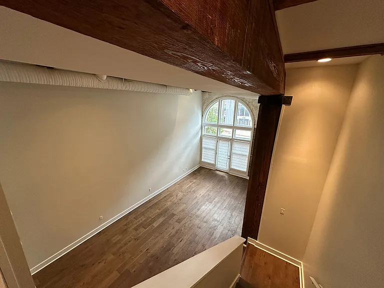 435 S Front St #109 — Photo 9