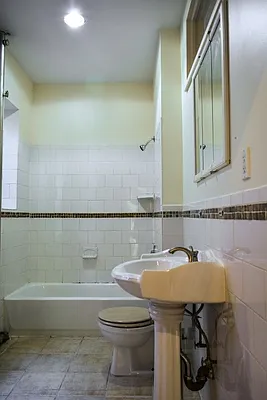 Rented by Nooklyn NYC LLC | media 14