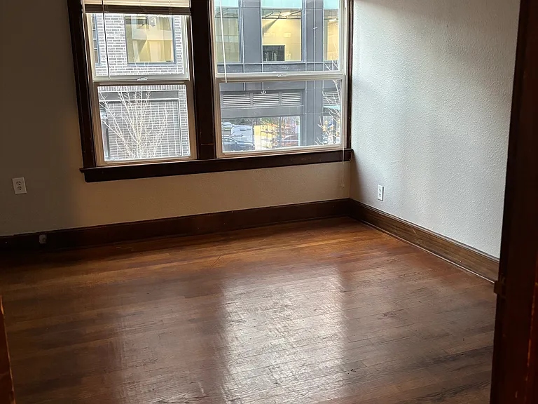 4541 Brooklyn Ave NE #5 — Photo 4