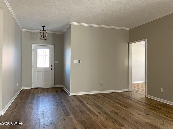 2nd image of 63 Highland Ridge Cv