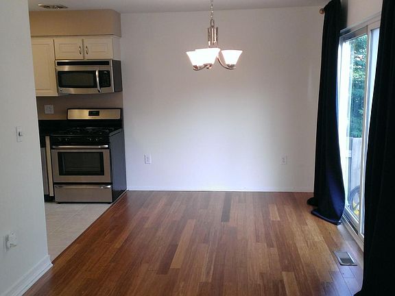 5th image of 24520 Bashian Dr #1