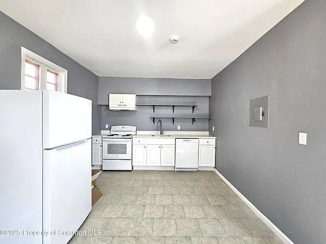 125 River St #A — Photo 4