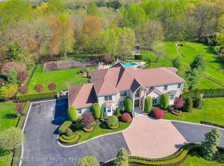 11 Maacka Dr, Holmdel, NJ 07733