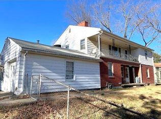 800 E 75th Ter, Kansas City, MO 64131