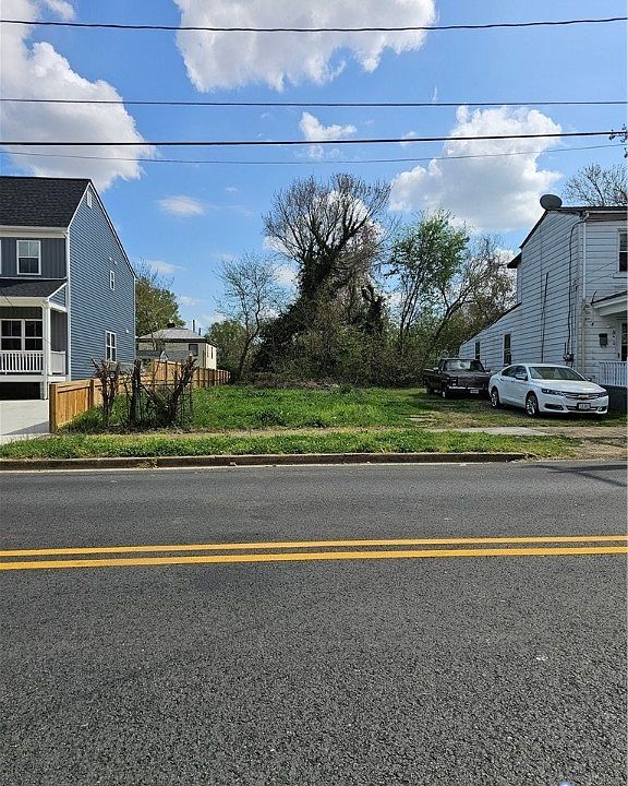 2nd image of 836 Hinton Street