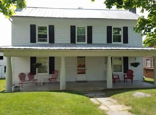 85 Main St, Union, WV 24983