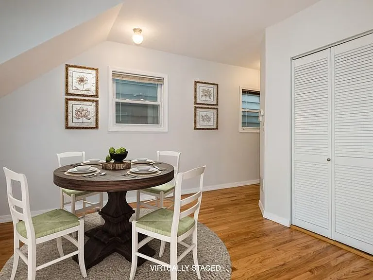 1444 W School St — Photo 12