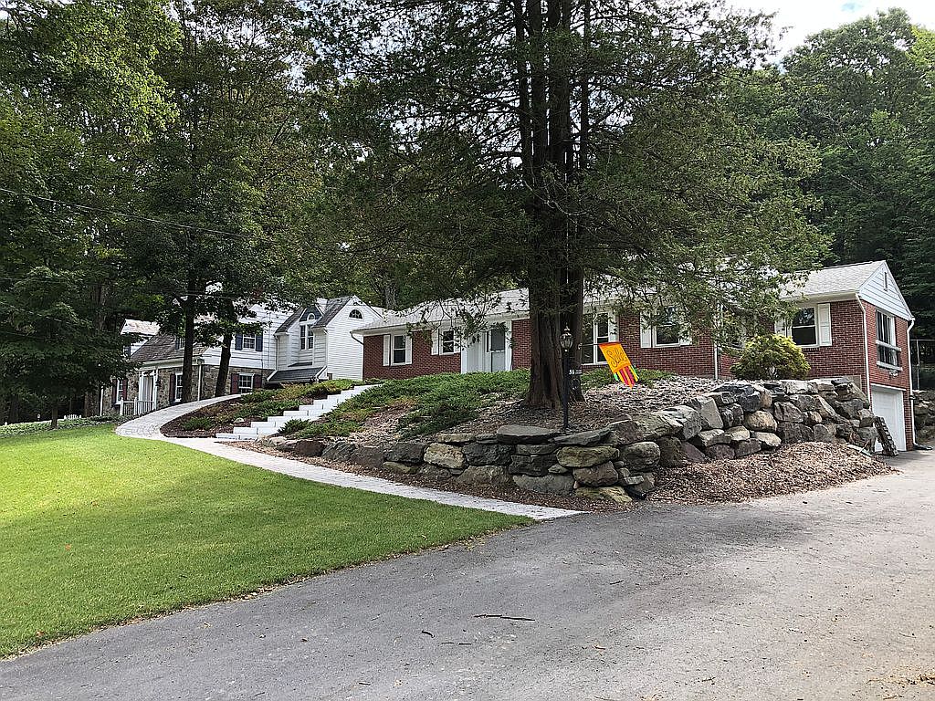36 Club Ct, Stroudsburg, PA 18360 Zillow