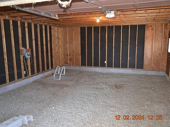 5th image of 25335 Pleasant View Ct