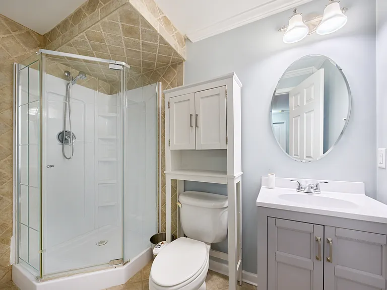 68 George Thomas Dr #B — Photo 6