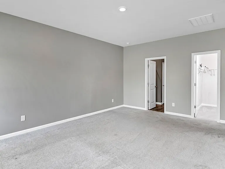 414 Tulip Way — Photo 22