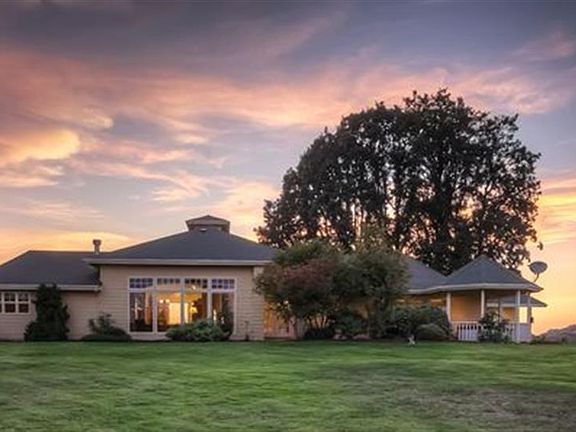 2nd image of 29216 Lakeside Dr
