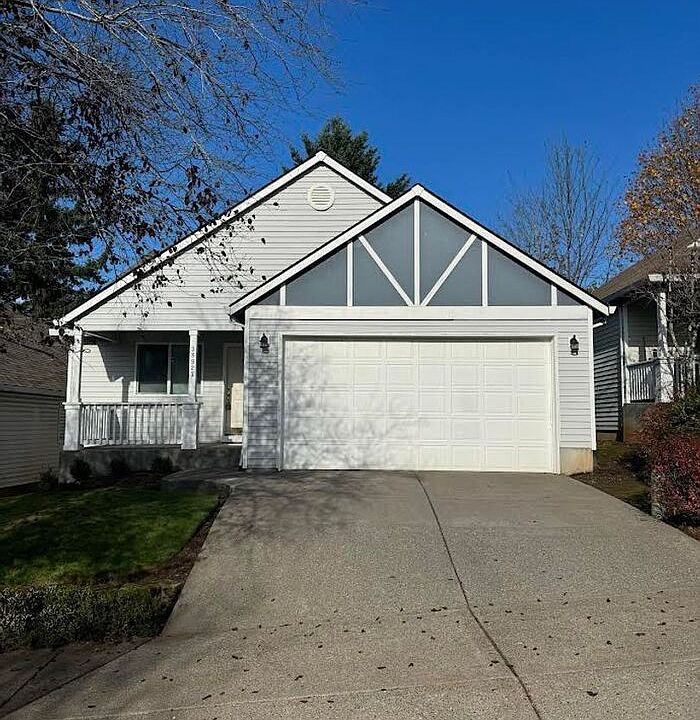 1st image of 38927 Cascadia Village Dr