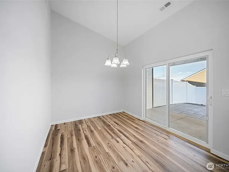 H - 101 Grant — Photo 8