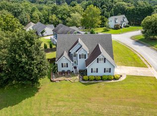 8603 Brookplace Dr, Hixson, TN 37343
