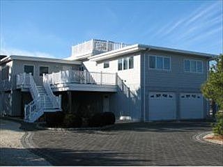 2nd image of 36 Bayview Ave