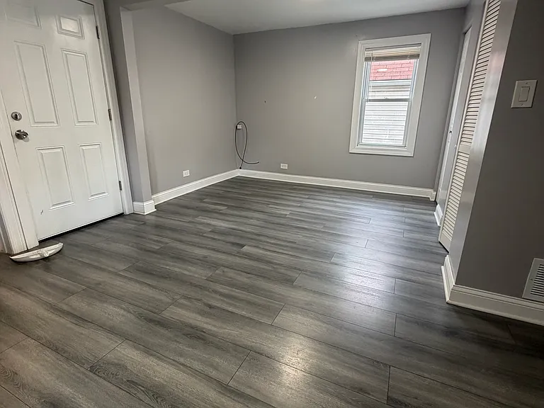 1400 N Lawndale Ave #2 — Photo 8