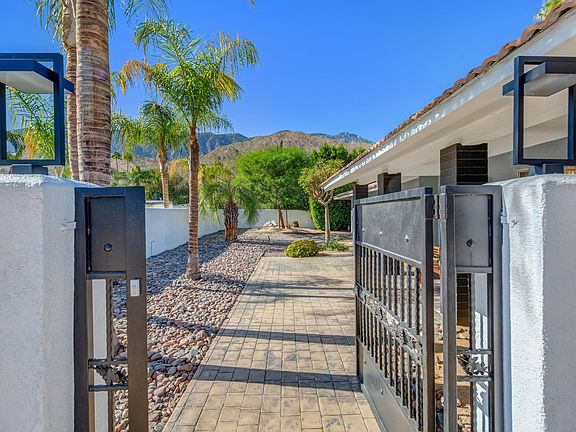 5th image of 690 E Sierra Way