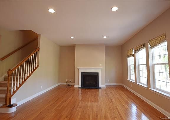 4th image of 9922 Daufuskie Dr