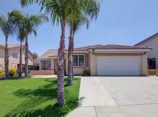 324 Steiner Dr, Hemet, CA 92544