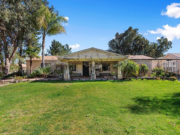 3rd image of 39840 Calle De Vinedos