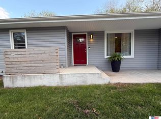 6701 Adams St, Lincoln, NE 68507