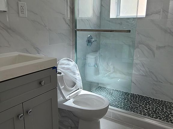 2nd image of 2279 E 24th St Floor 2