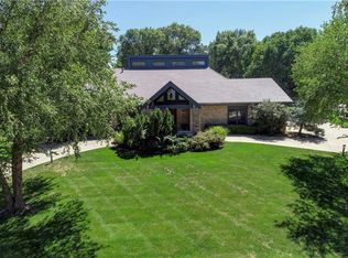 12639 Juniper Cir, Leawood, KS 66209