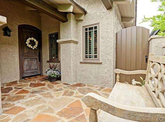 2nd image of 3201 Palm Ave