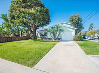 2097 Orange Ave #A, Costa Mesa, CA 92627