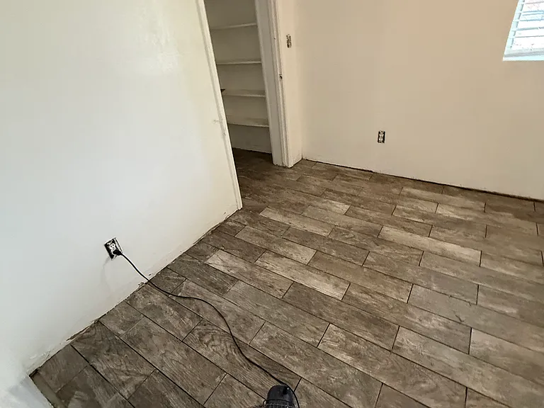 515 E Lester St #1 — Photo 11