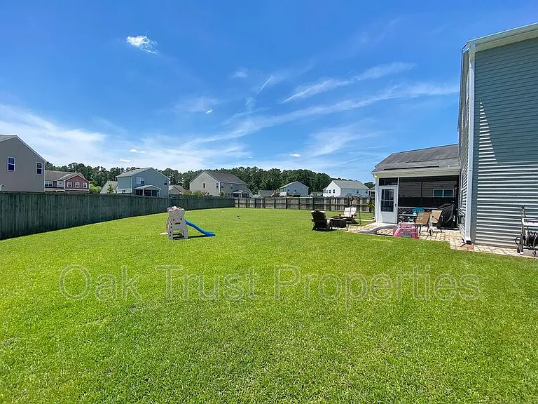 701 Greymohr Ln — Photo 27