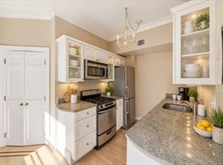 53 Garden St APT 3, Boston, MA 02114
