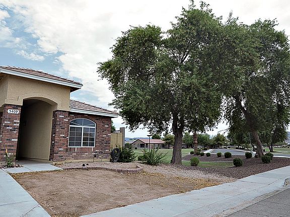 2nd image of 5409 S 28th Dr