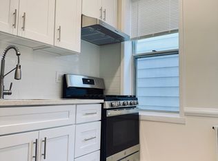 36-34 11th St #2F, Astoria, NY 11106