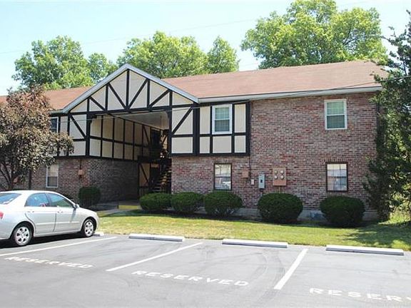 5th image of 1032 Pinegate Dr