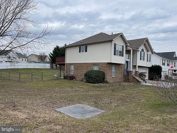 4th image of 101 Cumberland Ct