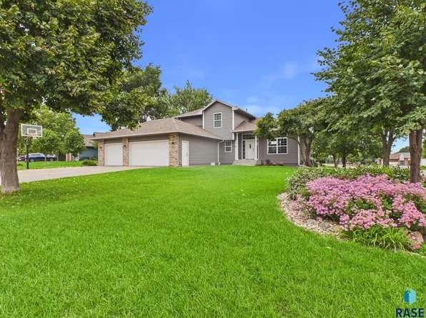 7000 W 22nd St, Sioux Falls, SD 57106