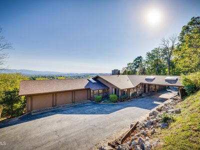 1734 Crockett Rdg, Bristol, VA, 24201