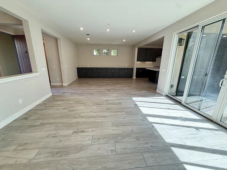 6705 Aliso Valley Way — Photo 7