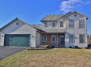 1854 Dorchester Dr, York, PA 17408