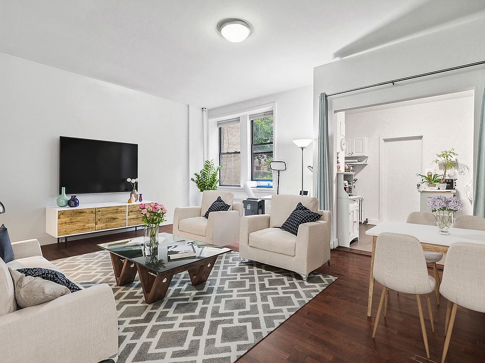 1st image of 14 W 86th St APT 1R