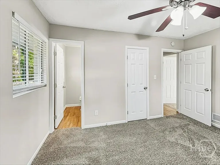 1380 Colony Hill Ct — Photo 5