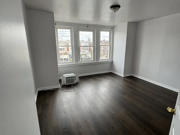 108 N 57th St #2, Philadelphia, PA 19139